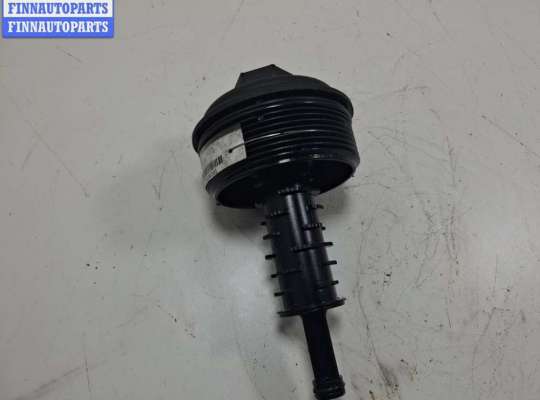 купить Крышка масляного фильтра на Volkswagen Passat B6