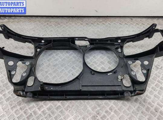 купить Рамка передняя (панель кузовная, телевизор) на Audi A4 B5 (1994-2001)