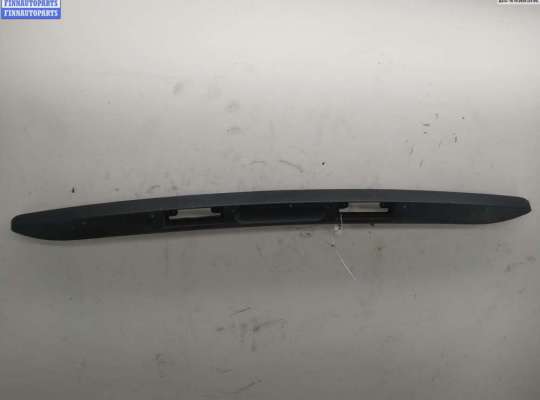 Накладка подсветки номера FO1323179 на Ford Fusion