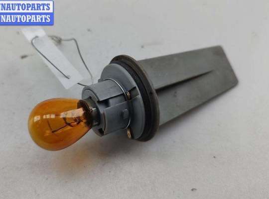 купить Патрон лампы указателя поворота на Audi A6 C5 (1997-2005)