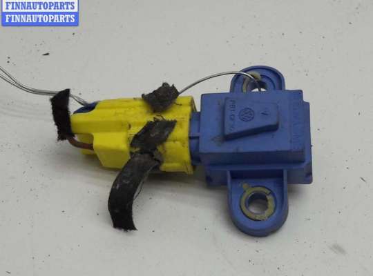 купить Датчик удара (Airbag) на Volkswagen Golf-5