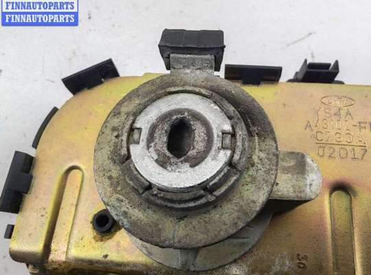 купить Замок багажника на Ford Focus I (1998-2005)