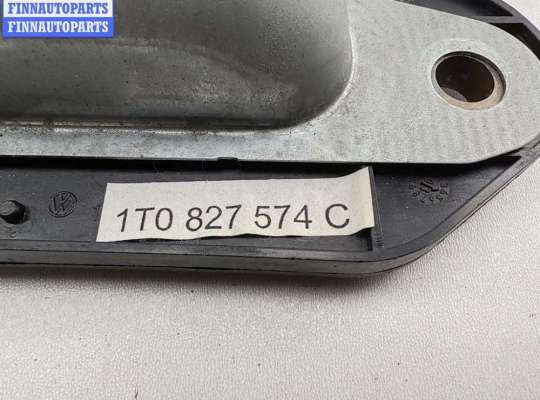 купить Кнопка открывания багажника на Volkswagen Touran