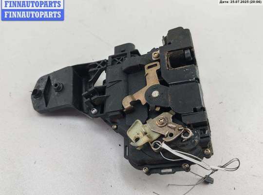 купить Замок двери передней левой на Volkswagen Passat B5+ (GP)