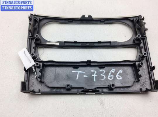 Обшивка салона на Mercedes-Benz ML (W164)