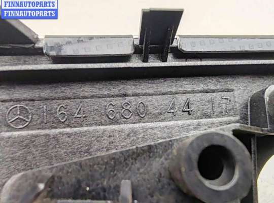 Обшивка салона на Mercedes-Benz ML (W164)