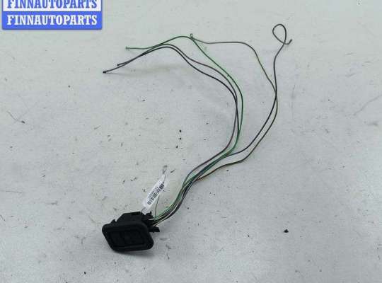 купить Кнопка стеклоподъемника переднего правого на Volkswagen Transporter T4