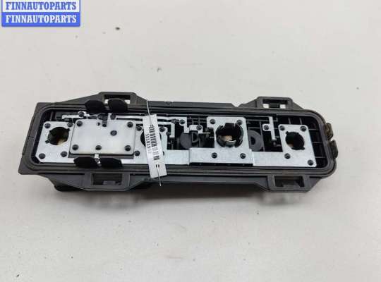 купить Плата фонаря заднего правого на Peugeot 307