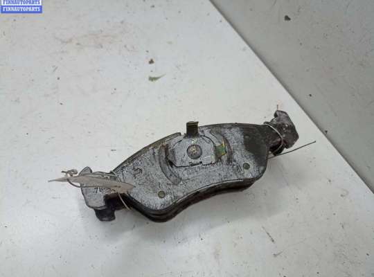 купить Колодки тормозные передние на Opel Vectra B (1995-2002)