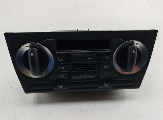 Переключатель отопителя AU1671183 на Audi A3 8P (2003-2012)