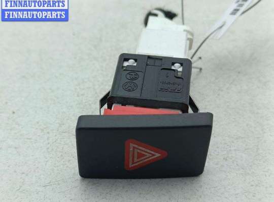 купить Кнопка аварийной сигнализации (аварийки) на Volkswagen Golf-6