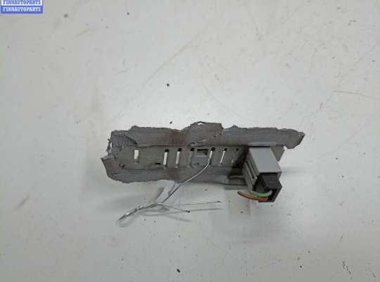 Купить Подсветка номера на Opel Zafira A (1999-2005) Подсветка номера OP2295158 на Opel Zafira A (1999-2005)