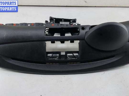 купить Панель приборная (торпедо) на BMW 1 E81/E87 (2004-2012)