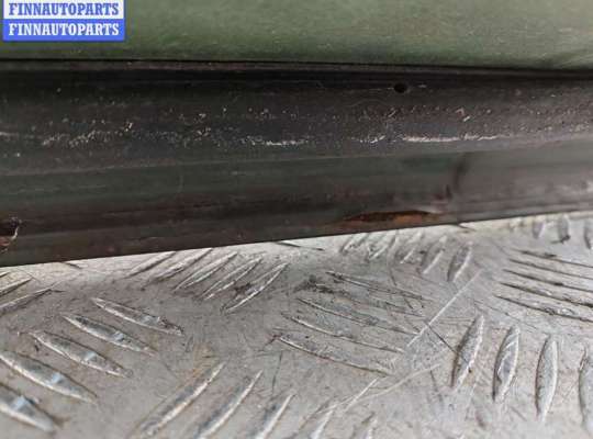 купить Дверь боковая задняя левая на Kia Sorento (2002-2009)