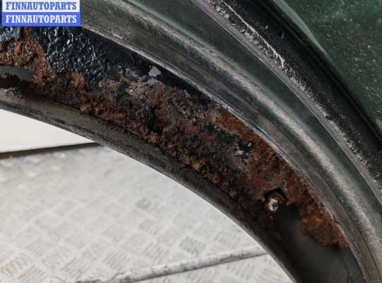 купить Дверь боковая задняя левая на Kia Sorento (2002-2009)