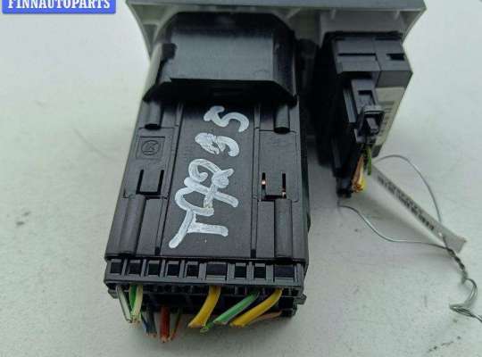 купить Переключатель света на Audi A6 C5 (1997-2005)