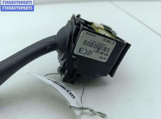 купить Переключатель поворотов на Audi A3 8P (2003-2012)