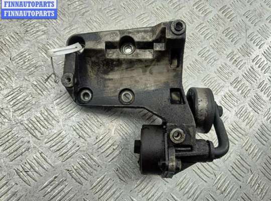Кронштейн компрессора кондиционера BM3601167 на BMW 5 E39 (1995-2003)