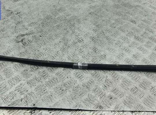 купить Молдинг лобового стекла на Audi A4 B7 (2004-2008)