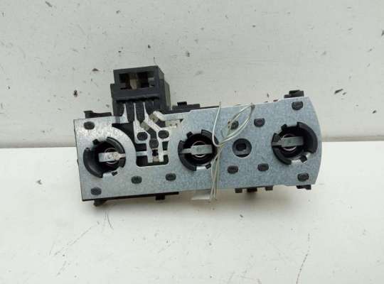 Плата фонаря заднего правого FT379211 на Fiat Stilo