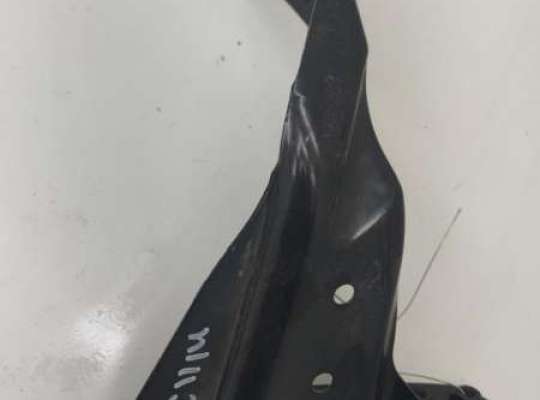 купить Кронштейн бампера заднего на Audi A4 B7 (2004-2008)