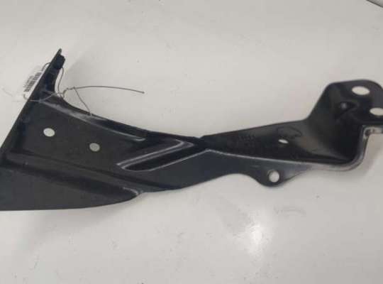 купить Кронштейн бампера заднего на Audi A4 B7 (2004-2008)