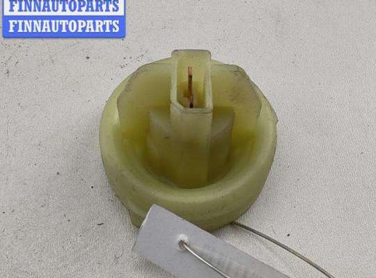 купить Патрон лампы указателя поворота на Volkswagen Bora