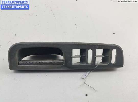 купить Ручка двери внутренняя передняя левая на Volkswagen Passat B5