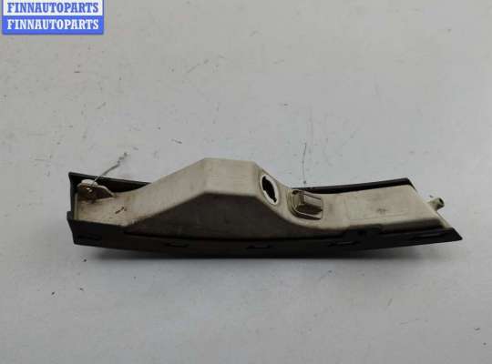 купить Поворотник (указатель поворота) левый на Volkswagen Passat B6