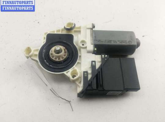 купить Моторчик стеклоподъемника задний левый на Volkswagen Golf-4