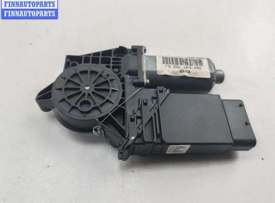 Моторчик стеклоподъемника передний правый VG2710046 на Volkswagen Passat B5