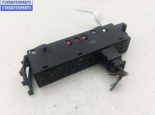 купить Кнопка стеклоподъемника переднего левого на BMW 3 E46 (1998-2006)