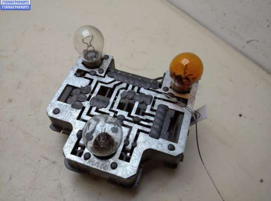 купить Плата фонаря заднего левого на Volkswagen Transporter T4