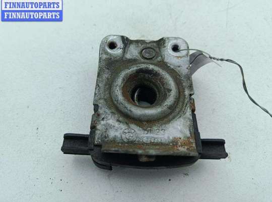 купить Замок капота на BMW 5 E39 (1995-2003)