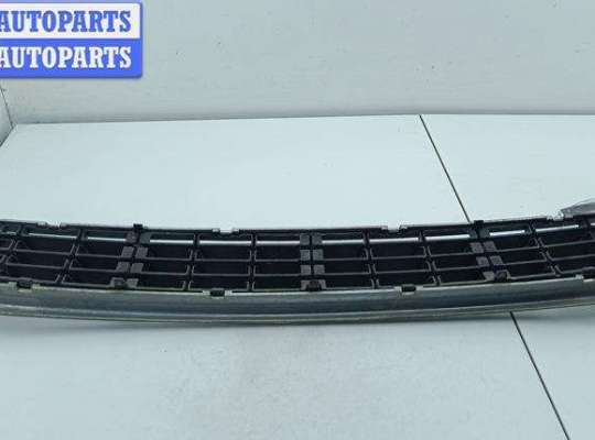 купить Решётка (заглушка) в бампер на Audi A4 B6 (2001-2004)