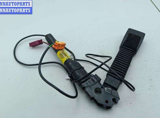 купить Замок ремня безопасности передний на Ford Focus II (2004-2011)