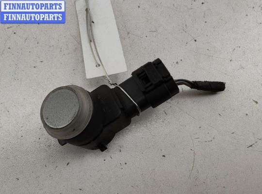 Датчик парковки (парктроник) передний MB1691007 на Mercedes C-Class W204 (2007-2015)