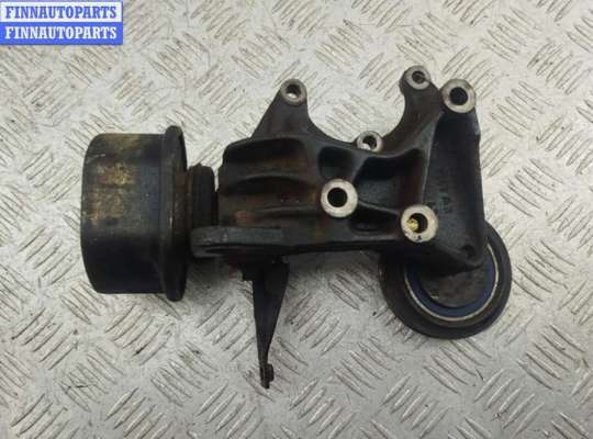 купить Кронштейн двигателя опорный на Volkswagen Transporter T4