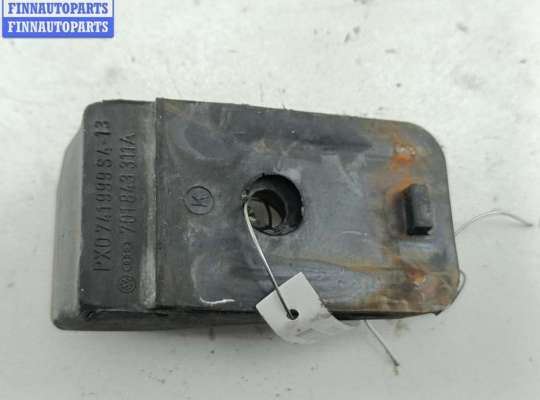 купить Ограничитель открывания двери задней на Volkswagen Transporter T4