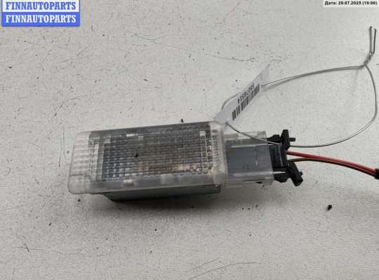 Фонарь салонный (плафон) VG2399672 на Volkswagen Touareg
