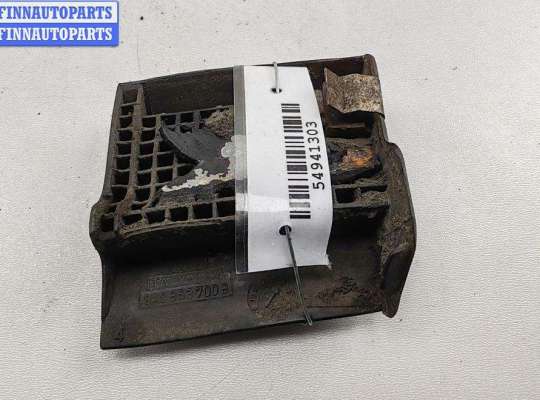 купить Молдинг крыла заднего правого на Audi 80 B4 (1991-1996)