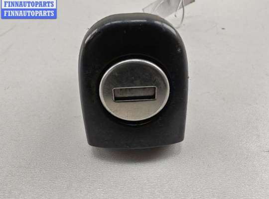 купить Личинка замка на Volkswagen Passat B5