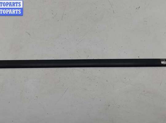 купить Молдинг двери передней правой на Skoda Octavia mk2 (A5 1Z) 2004-2013