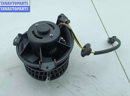 купить Двигатель отопителя (моторчик печки) на Chrysler Voyager (1996-2000)