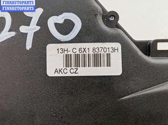 купить Замок двери передней левой на Volkswagen Passat B5