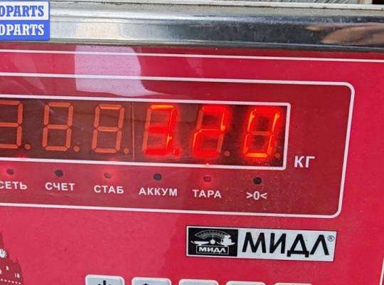 купить Стекло двери задней левой на Skoda Roomster