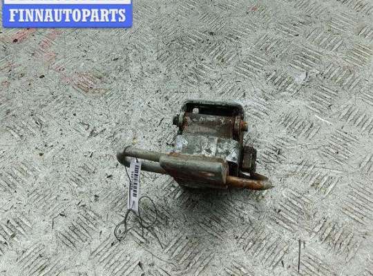 купить Петля двери передней левой на Audi A4 B5 (1994-2001)