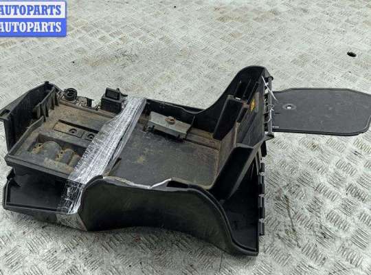 купить Кожух аккумулятора (короб АКБ) на Opel Vectra C (2002-2008)