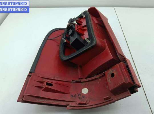 купить Фонарь задний правый на Volkswagen Sharan (2000-2010)