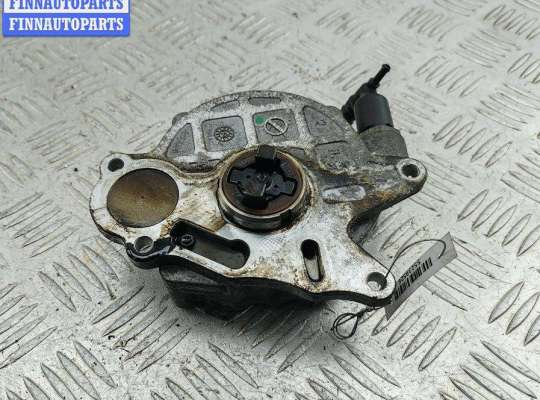 купить Насос вакуумный на Volkswagen Passat B6